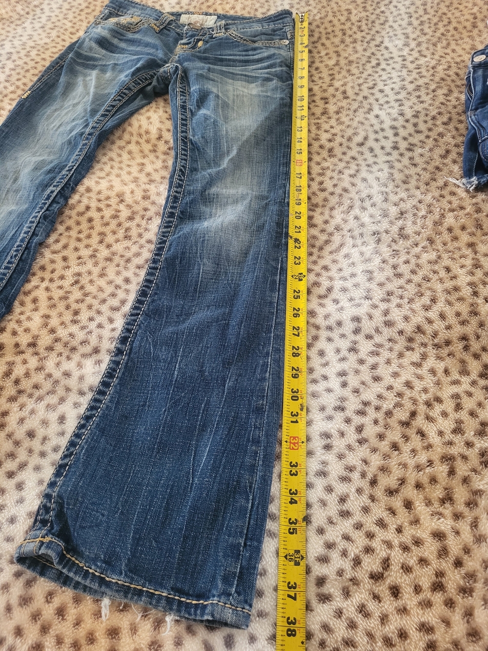 Big Star Women's Faded Blue Bootcut Jeans 25x30 - Picture 5 of 10